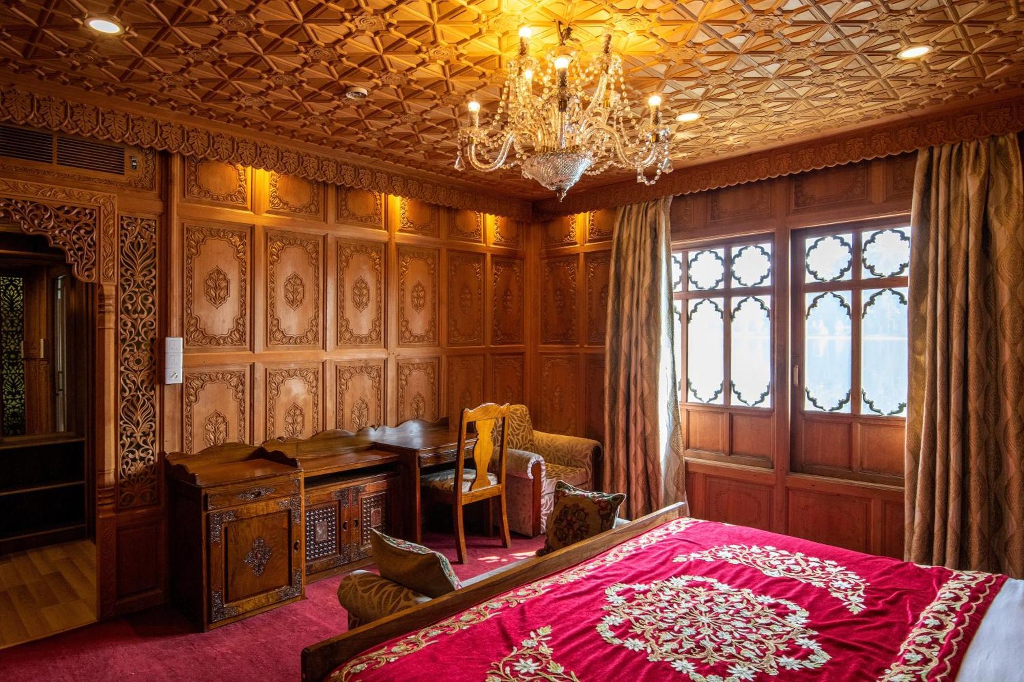 Mascot Houseboats Hotel Srinagar  Ngoại thất bức ảnh