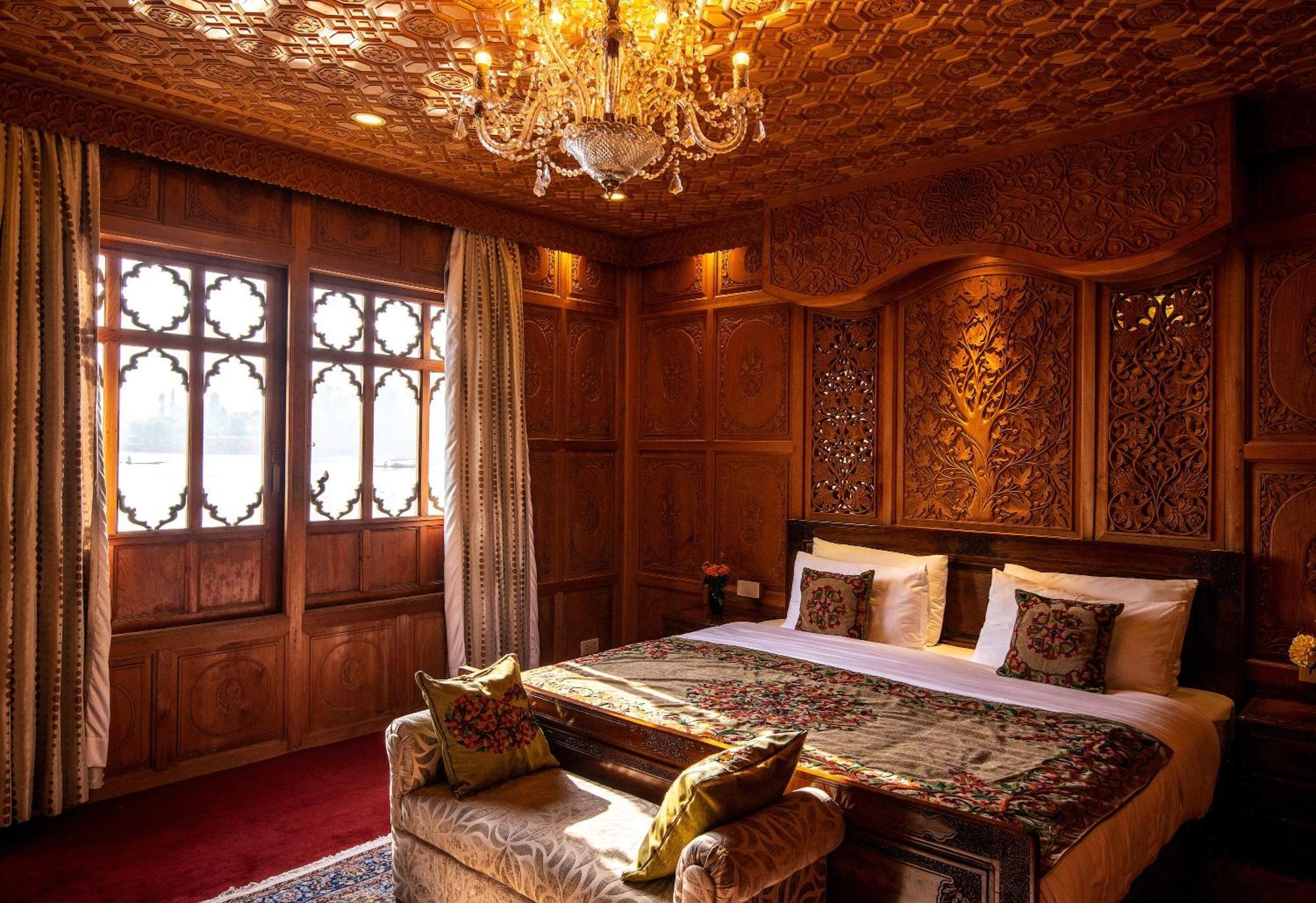 Mascot Houseboats Hotel Srinagar  Ngoại thất bức ảnh